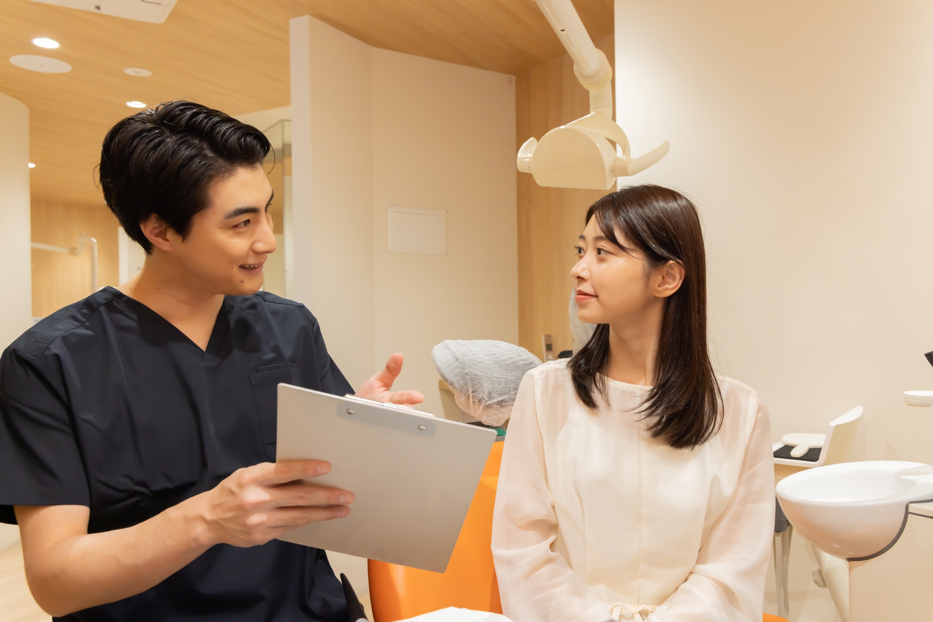 非抜歯矯正のメリットとリスクとは？適用できるケースも解説
